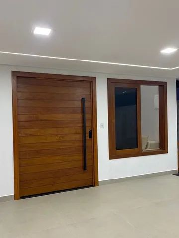 Portas pivotantes de madeira  - Foto 4