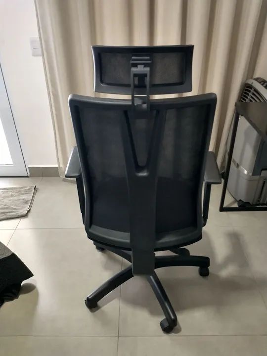 Cadeira Ergonômica - Escritório - Home office  - Foto 2
