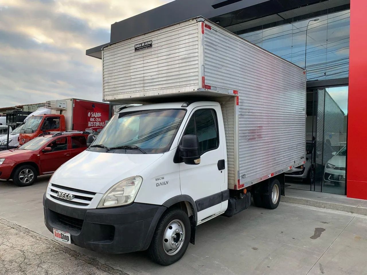 DAILY CHASSI 55C16 BAÚ  BRANCA 2008/2008