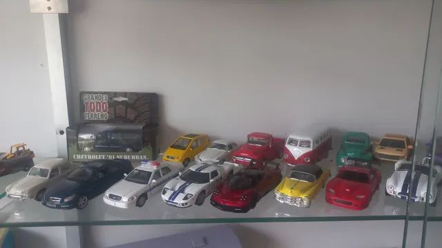miniaturas de carro 1:43 a 1:36