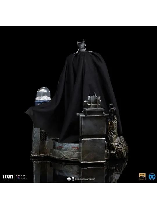 Estátua Batman unleashed Iron Studios - Foto 5