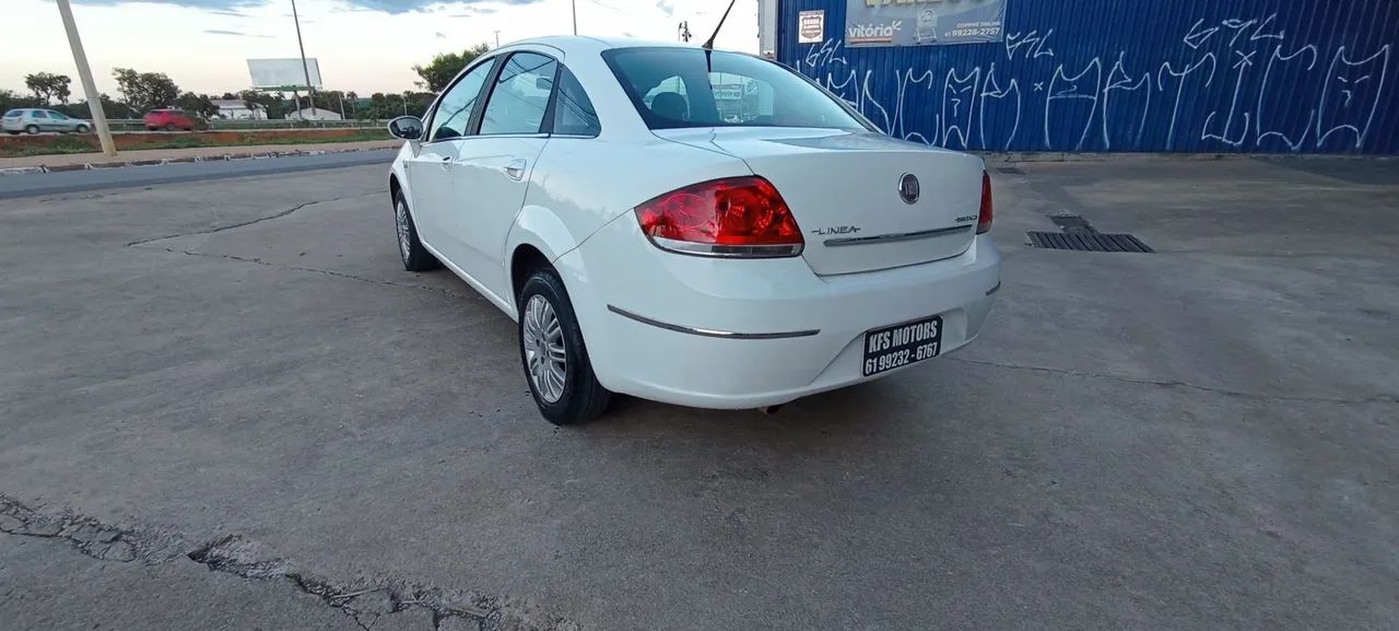 Fiat Linea essence 1.8 - Foto 4
