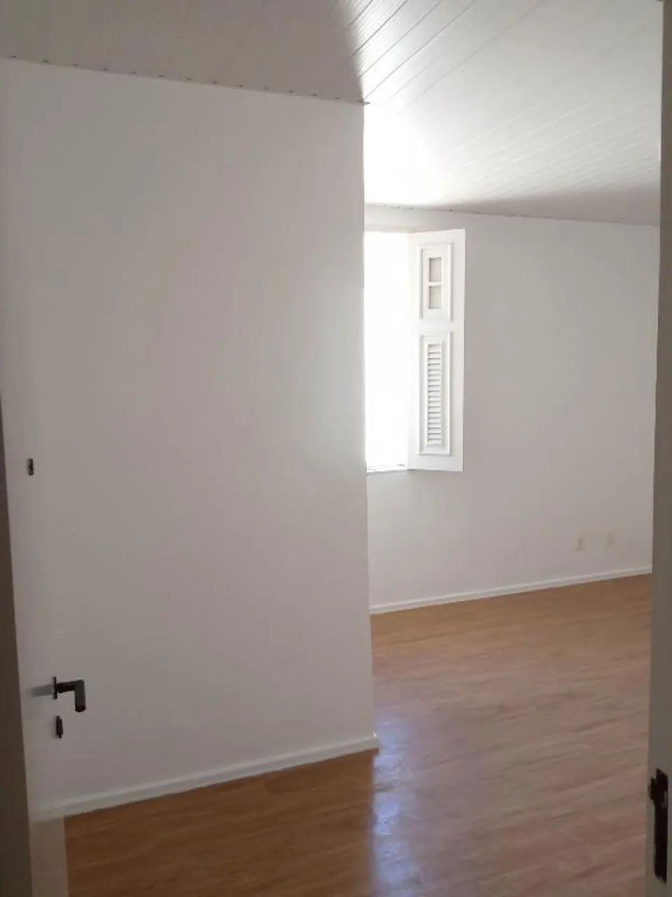Locação de Comercial / Sala na cidade de Fortaleza - Foto 4