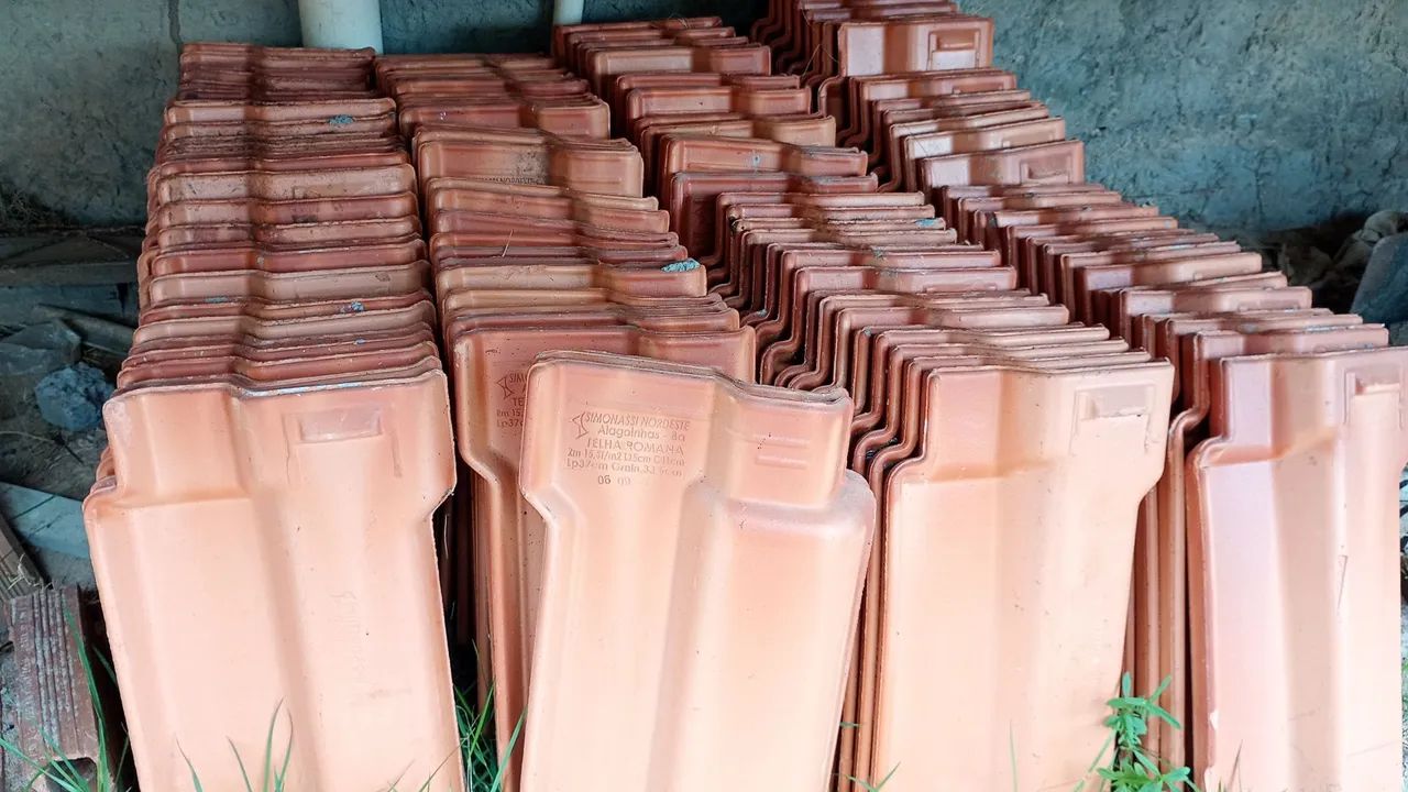 Telha de cerâmica romana  - Foto 3