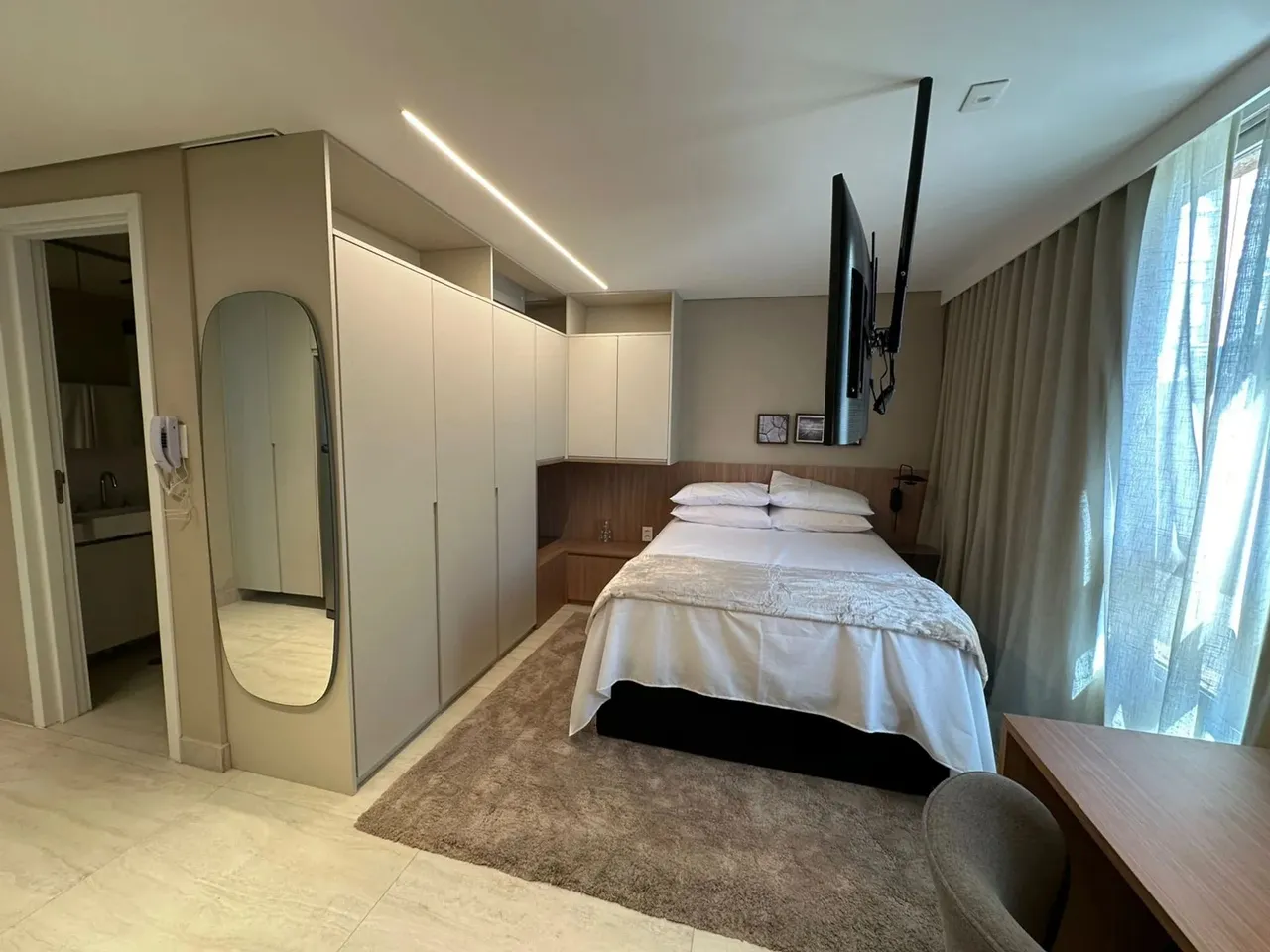 STUDIO Moderno e Reformado para Locação - PRÓXIMO OSCAR FREIRE