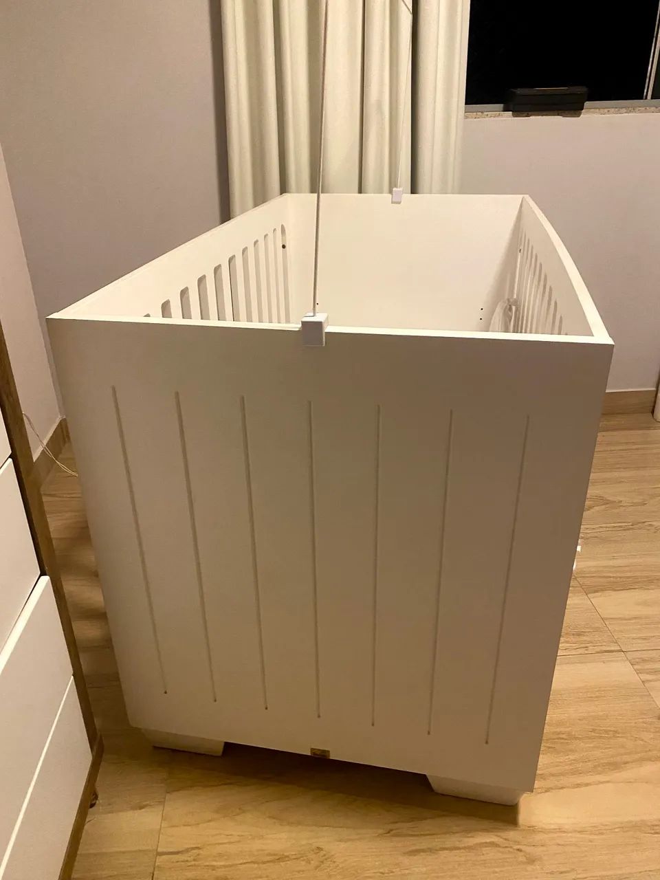 Berço branco moderno com níveis de altura - Foto 2