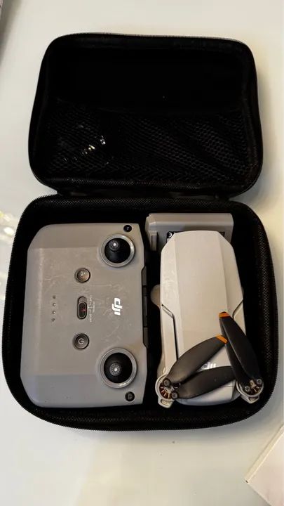 Drone DJI Mini 2 - Controle , Bateria Extra, Maleta + Peças 