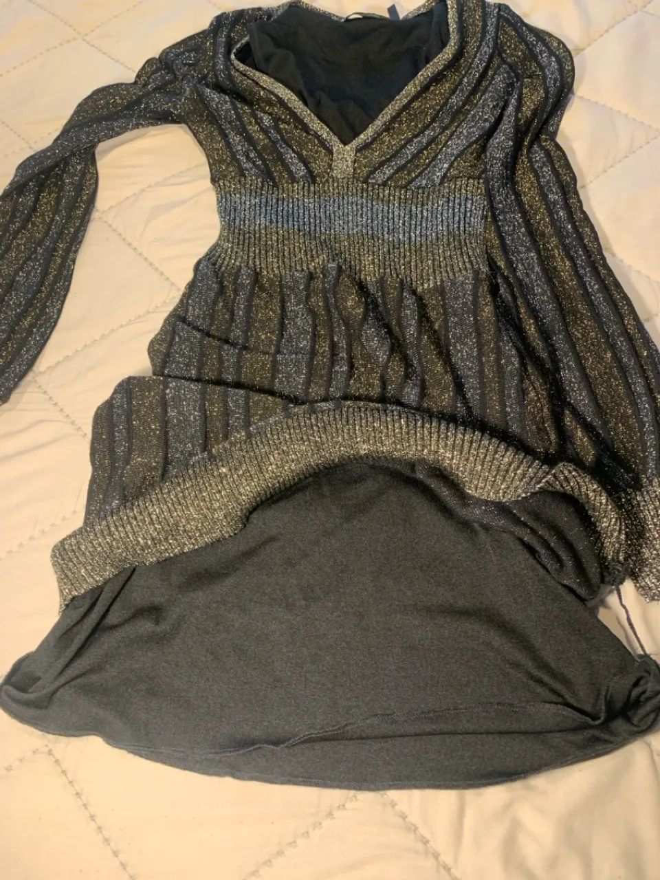 Vestido Guess com brilho e manga longa - Foto 3