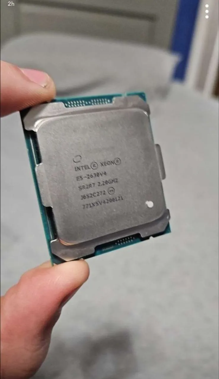Processador Xeon E5-2630 v4 à venda