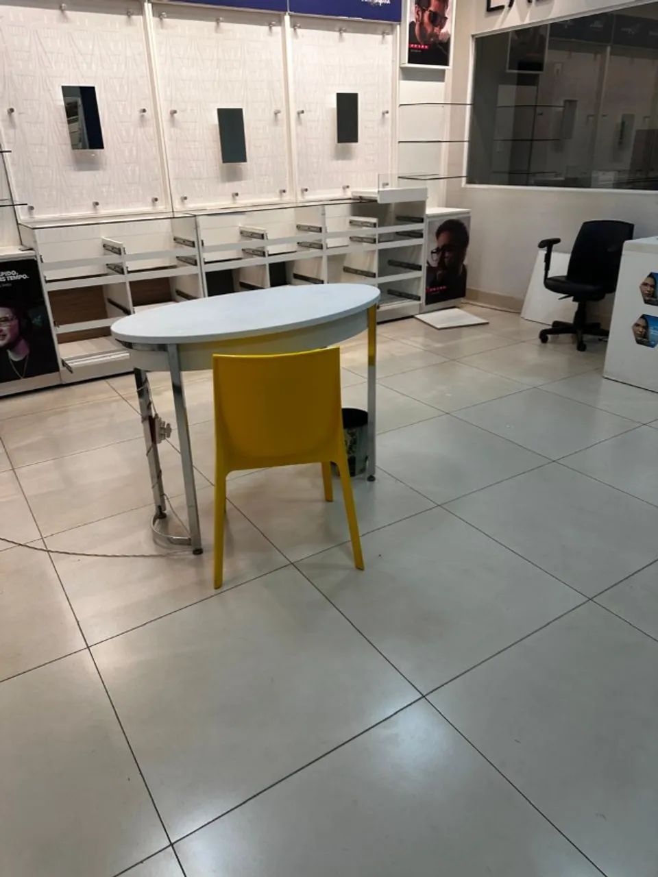 Ótica (Moveis completos) - Foto 2