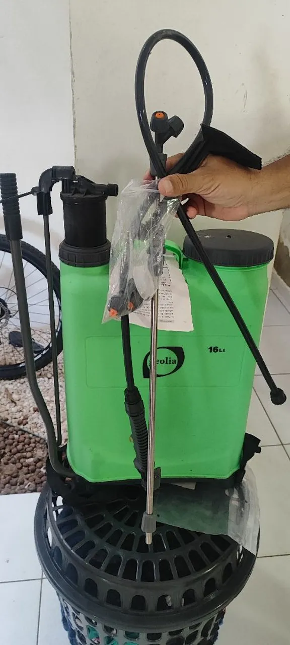 Pulverizador Costal 16 Litros - Ideal para Jardinagem