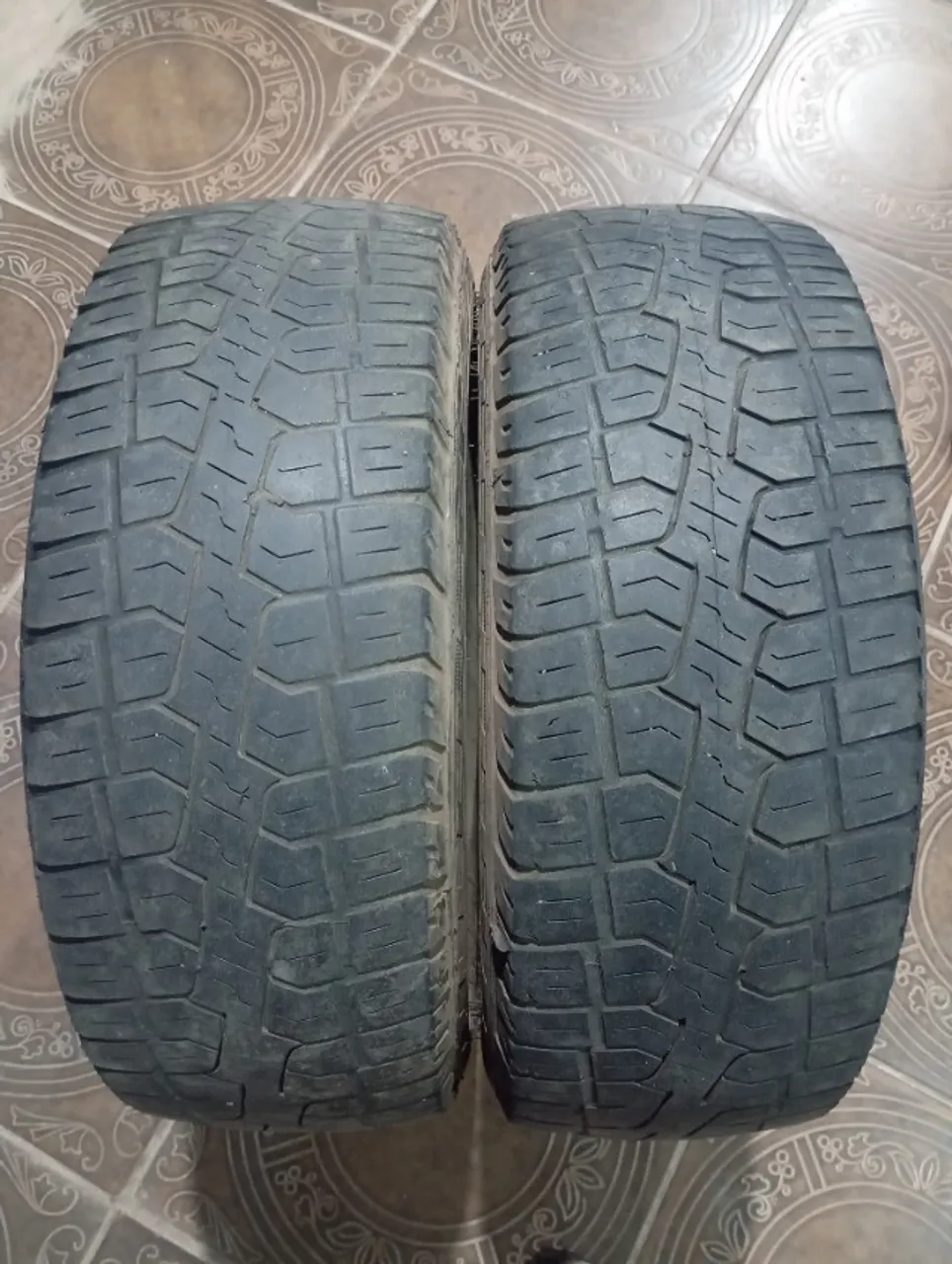 Pneu 15