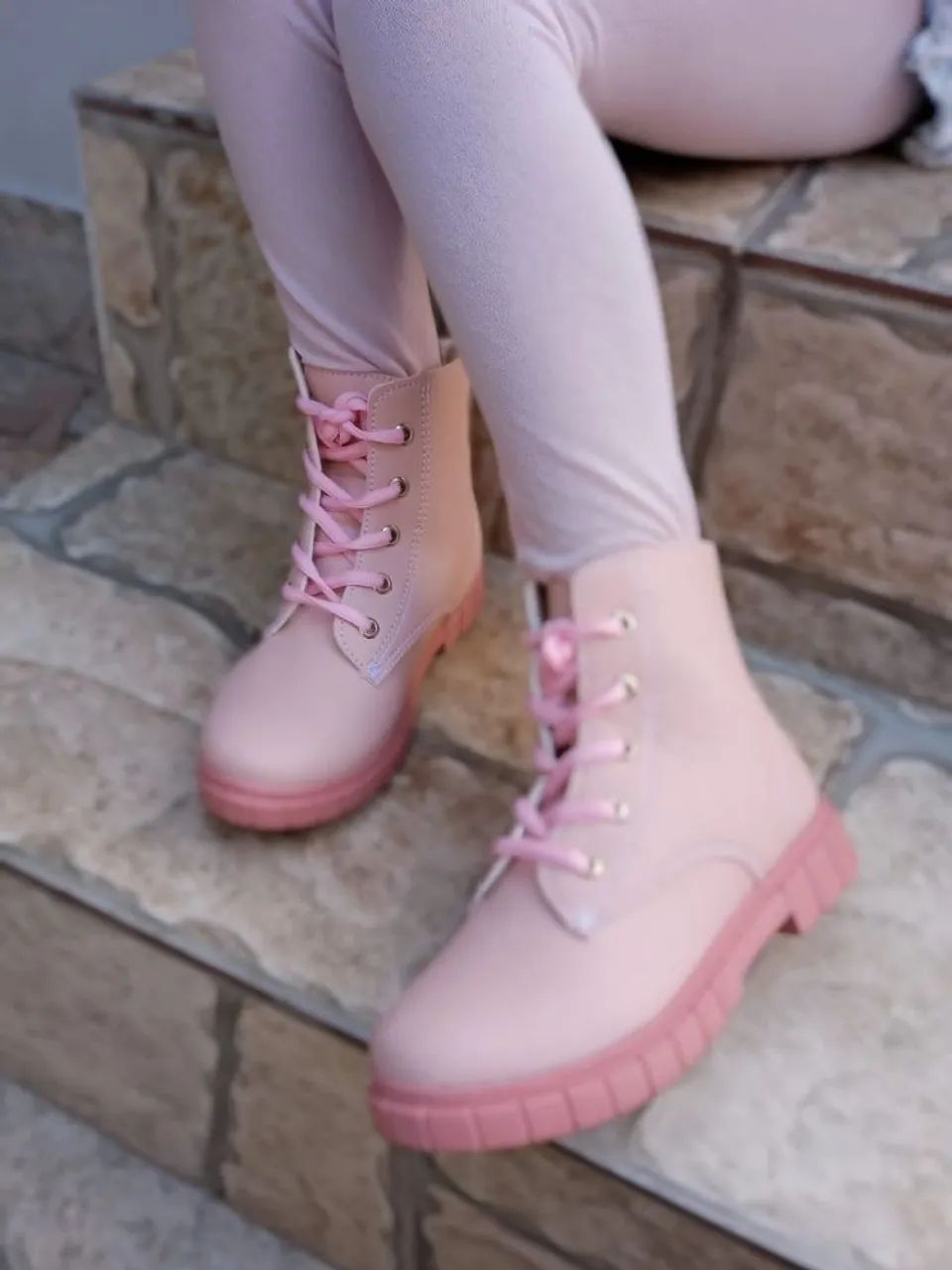 Botas infantis envernizadas pretas - Foto 3
