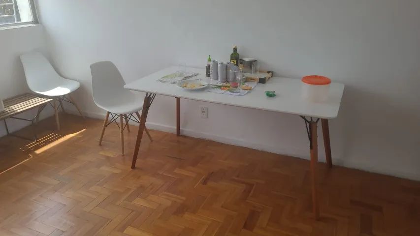 Mesa Tok Stok + tampo de vidro