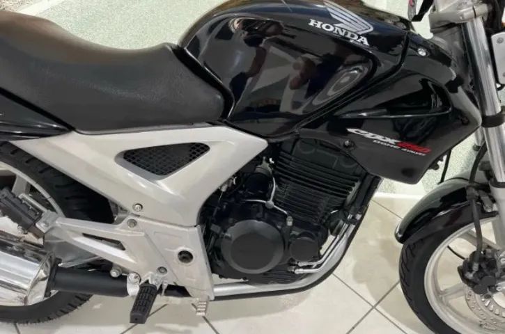 CBX 250 CONSERVADA  - Foto 4