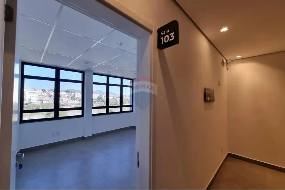 Sala comercial para locação com vista exclusiva para o Lago do Taboão Bragança Paulista-S
