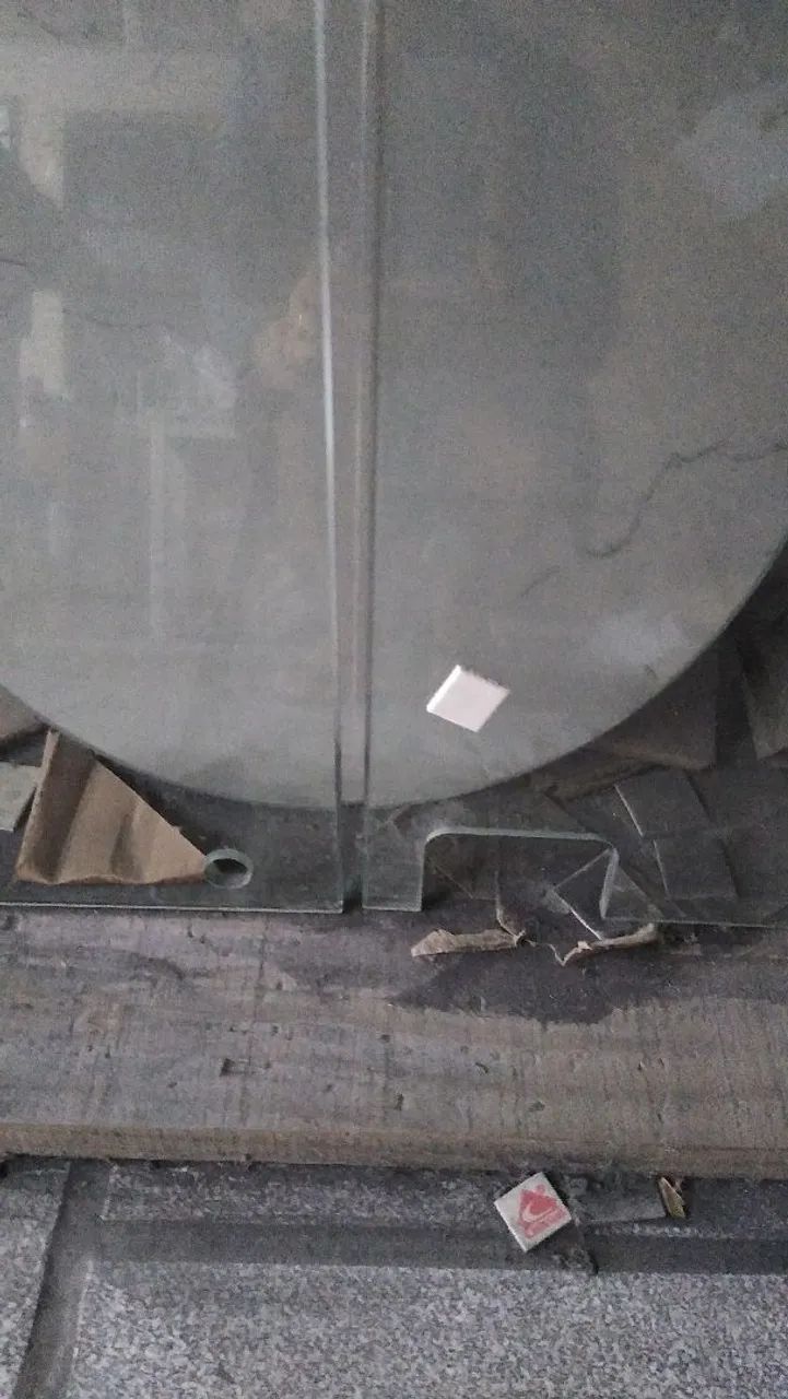Paineis de vidro para porta pivotante jateado. (Menos que preço de custo) - Foto 3