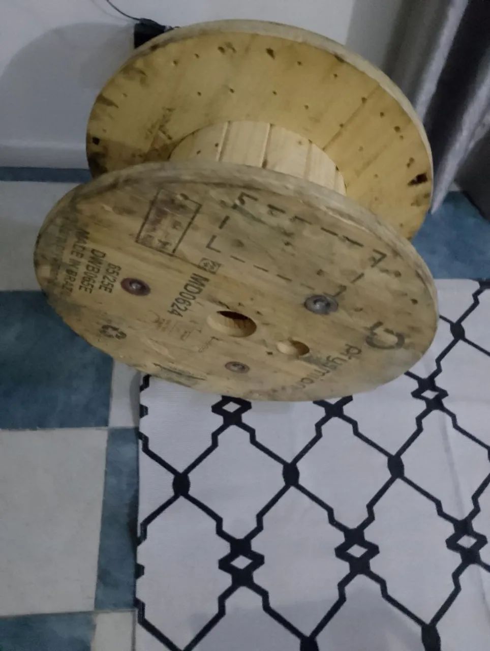 Bobine de madeira para decoração