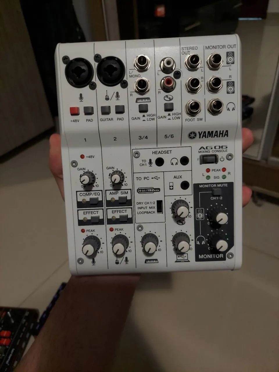Mixer Yamaha AG06