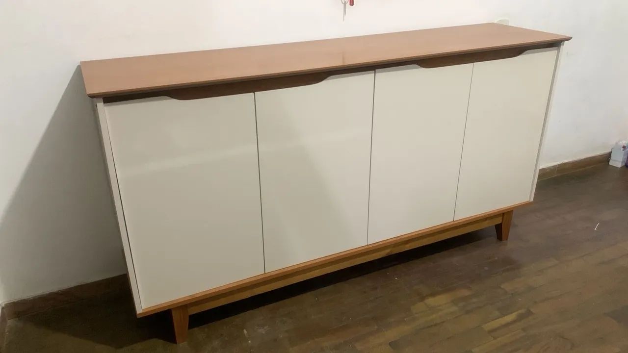 Buffet Moderno com Design Elegante