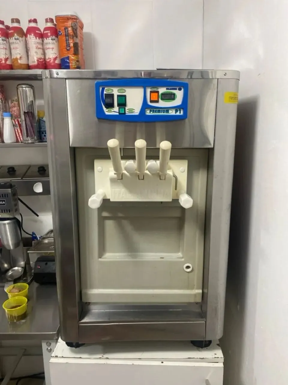 Máquina de Sorvete italianinha P1 Exta
