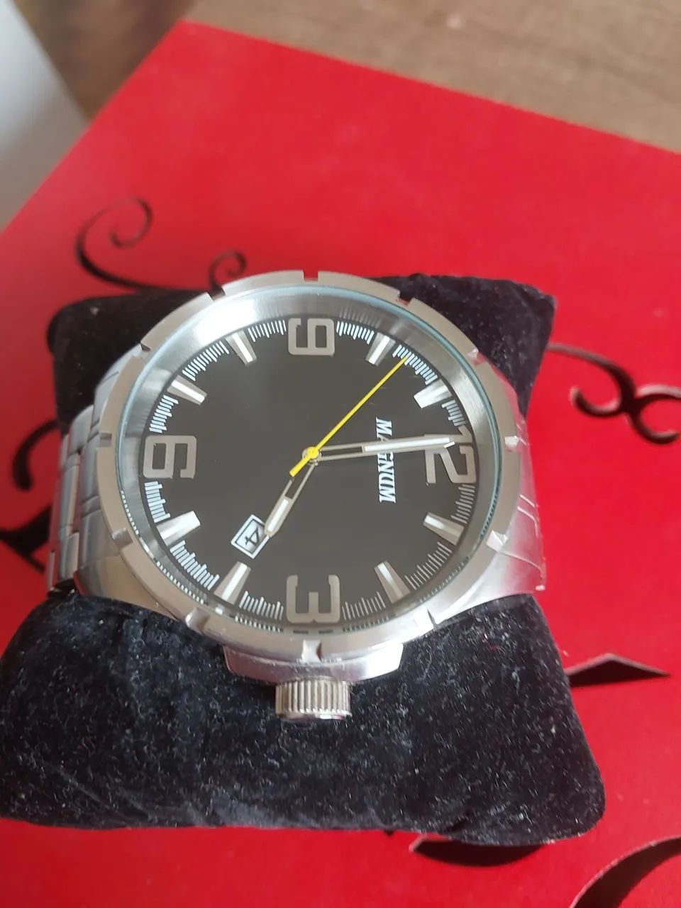 Vendo relógio Magnum  - Foto 2