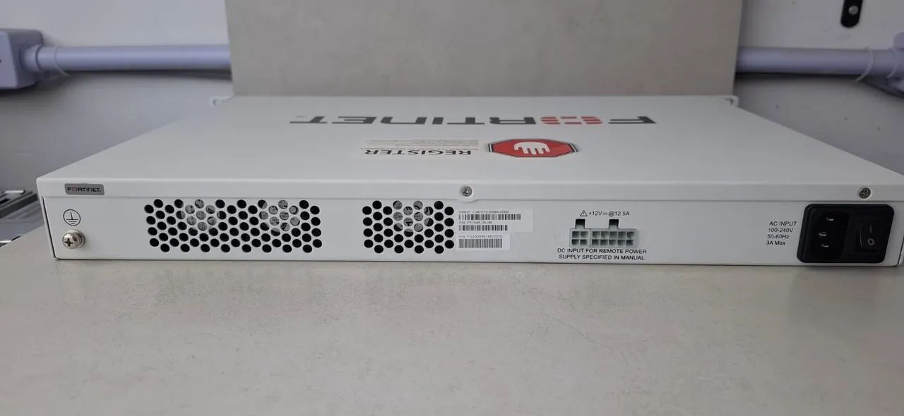 Firewall Fortinet Fortgat 200D - Foto 3