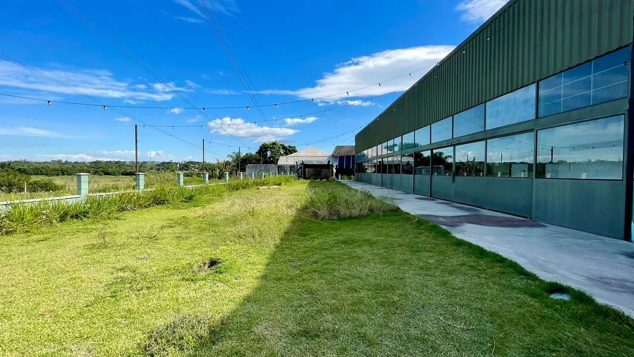 ALUGA-SE PONTO COMERCIAL- URBANOVA- SJC!