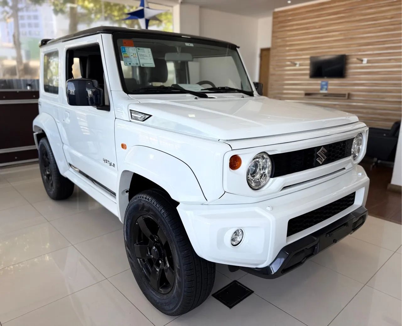 Jimny Sierra 4Style 2025 - 0km - Douglas 9 8 3 3 2 8 7 1 1  - Foto 3