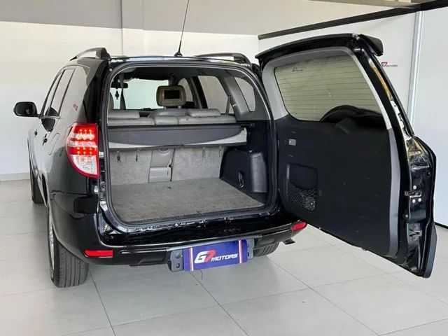 TOYOTA RAV4 2.4 4X2 16V 170CV AUT. 2011 Gasolina Automático - Foto 2