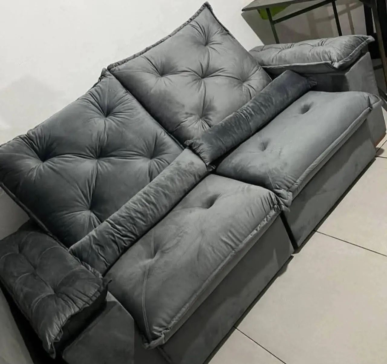 Sofá Retrátil e Reclinável Porto Madeiro 2m  - Móveis Novos online 