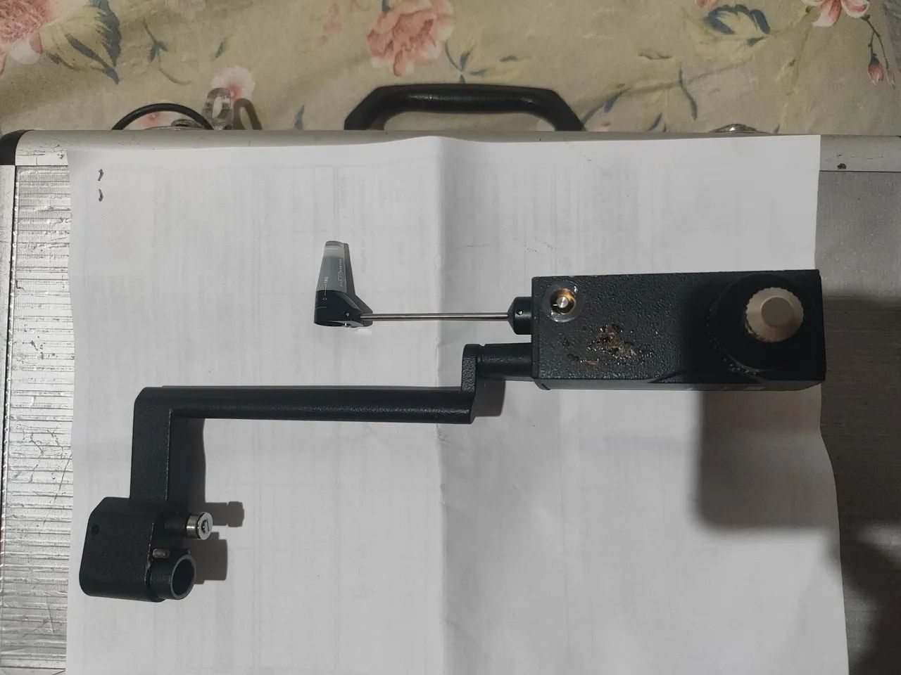 Tonometro de aplanação haag Streit  - Foto 3