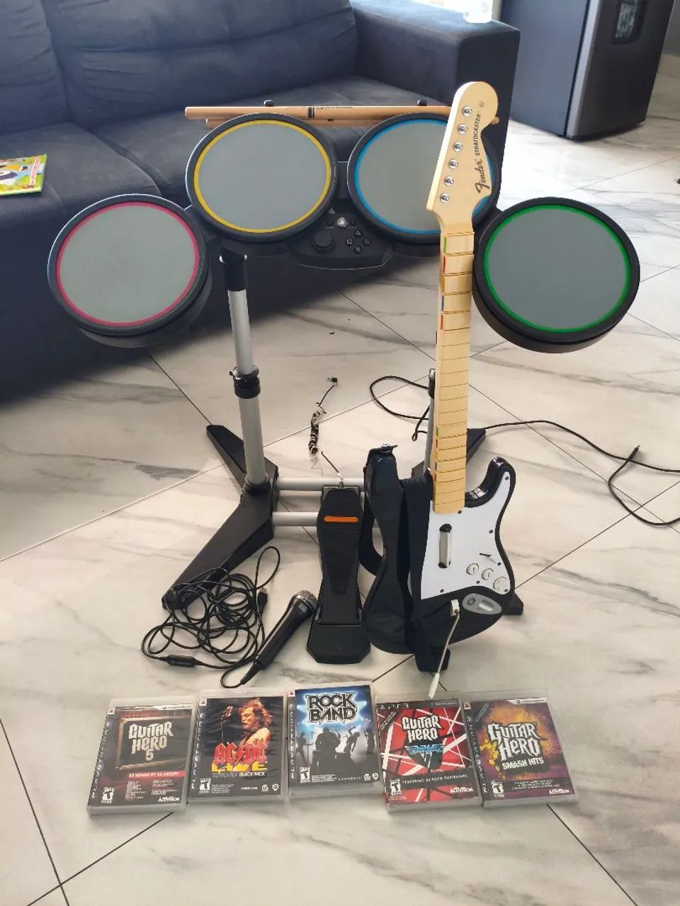Conjunto Rock Band PS3.