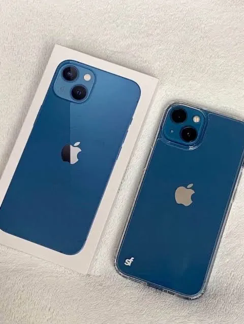 iPhone 13 lacrados