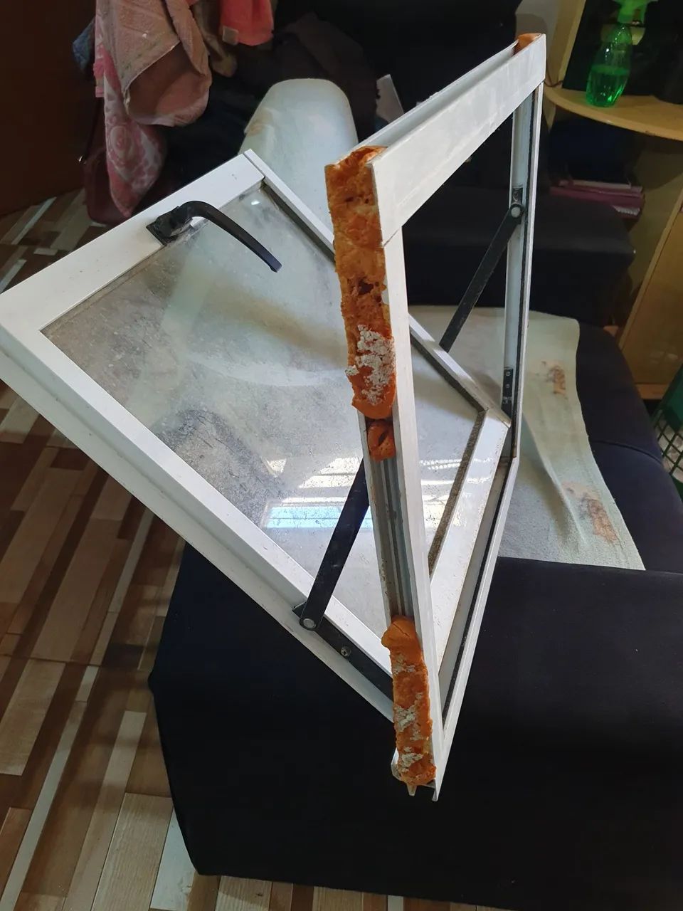 Vendo uma janela de alumínio toda boa 50×50 - Foto 2