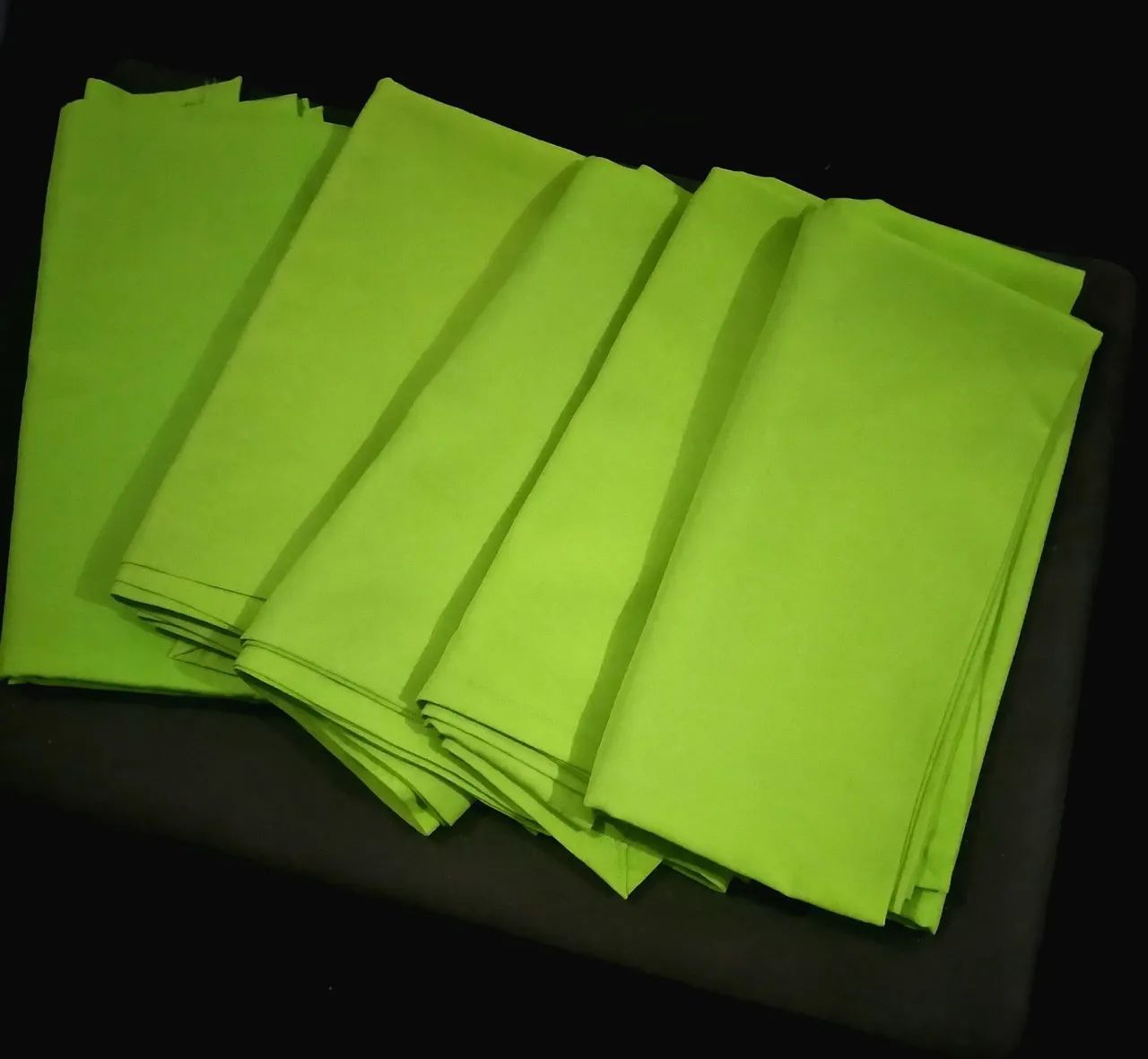 05 Forros. -  Toalhas de mesa. -  por 150