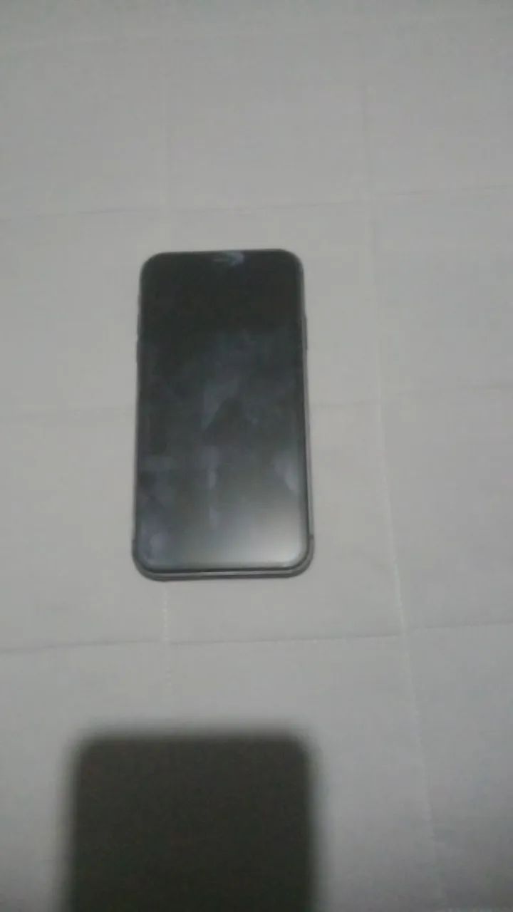 iPhone 11 preto 64 gigas completo na caixa zerado  - Foto 3