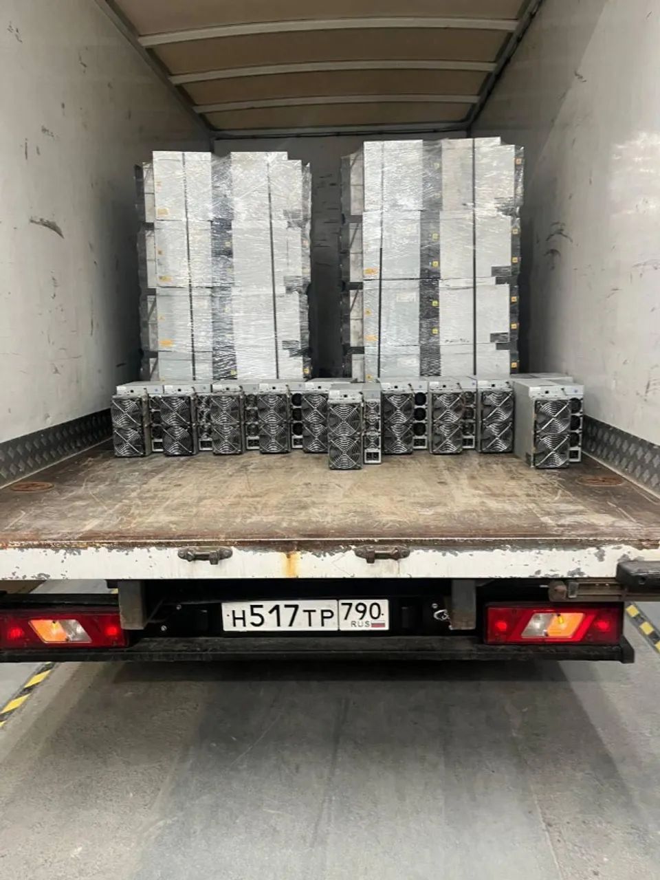S19kpro 110 TH MIneradora de Bitcoin Antminer - Foto 2