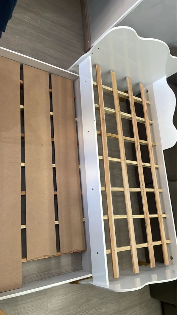 Mini Cama e cama auxiliar com 2 colchões  - Foto 4