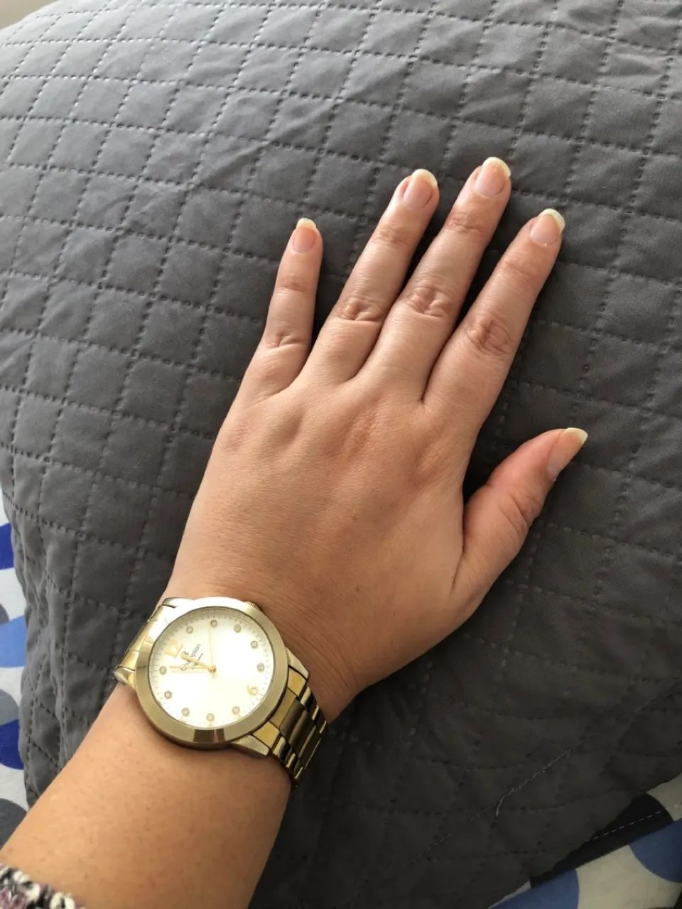 Relógio Champion Dourado com Detalhes em Strass