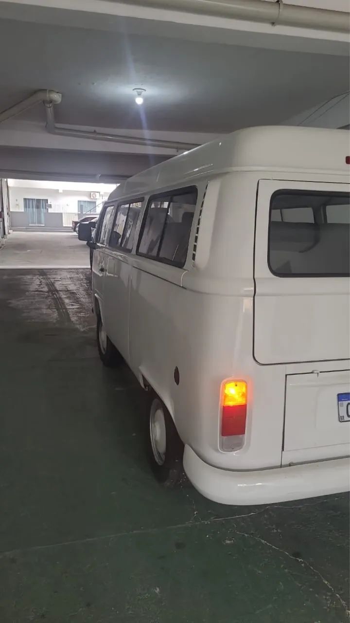 Vende-se Kombi completa 2012/2013 - Foto 3