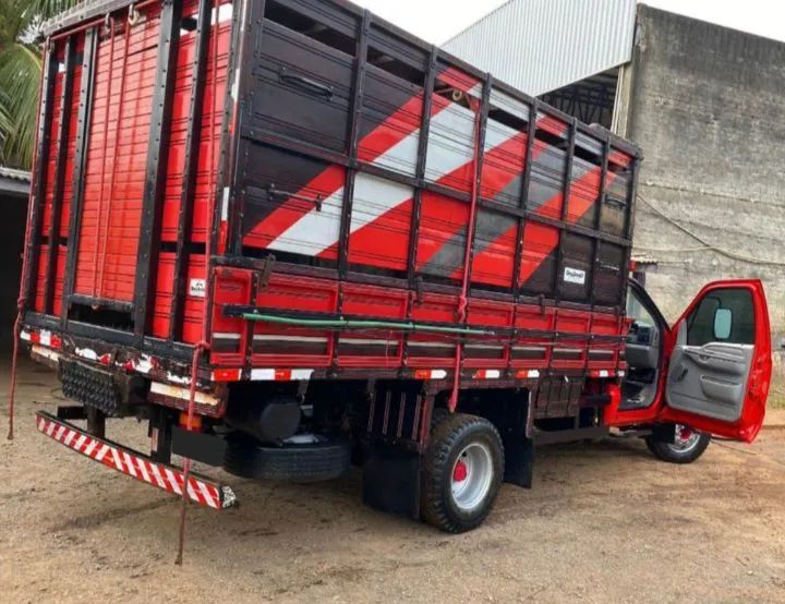 Ford f4000 boiadeiro ano 2015 - Foto 4