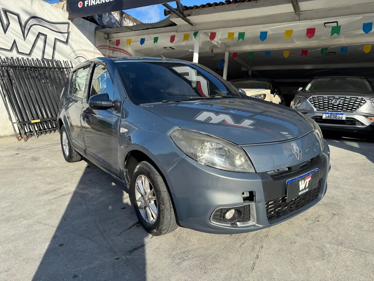 VENDO SANDERO EXPRESSION 1.0 2013 - Foto 4