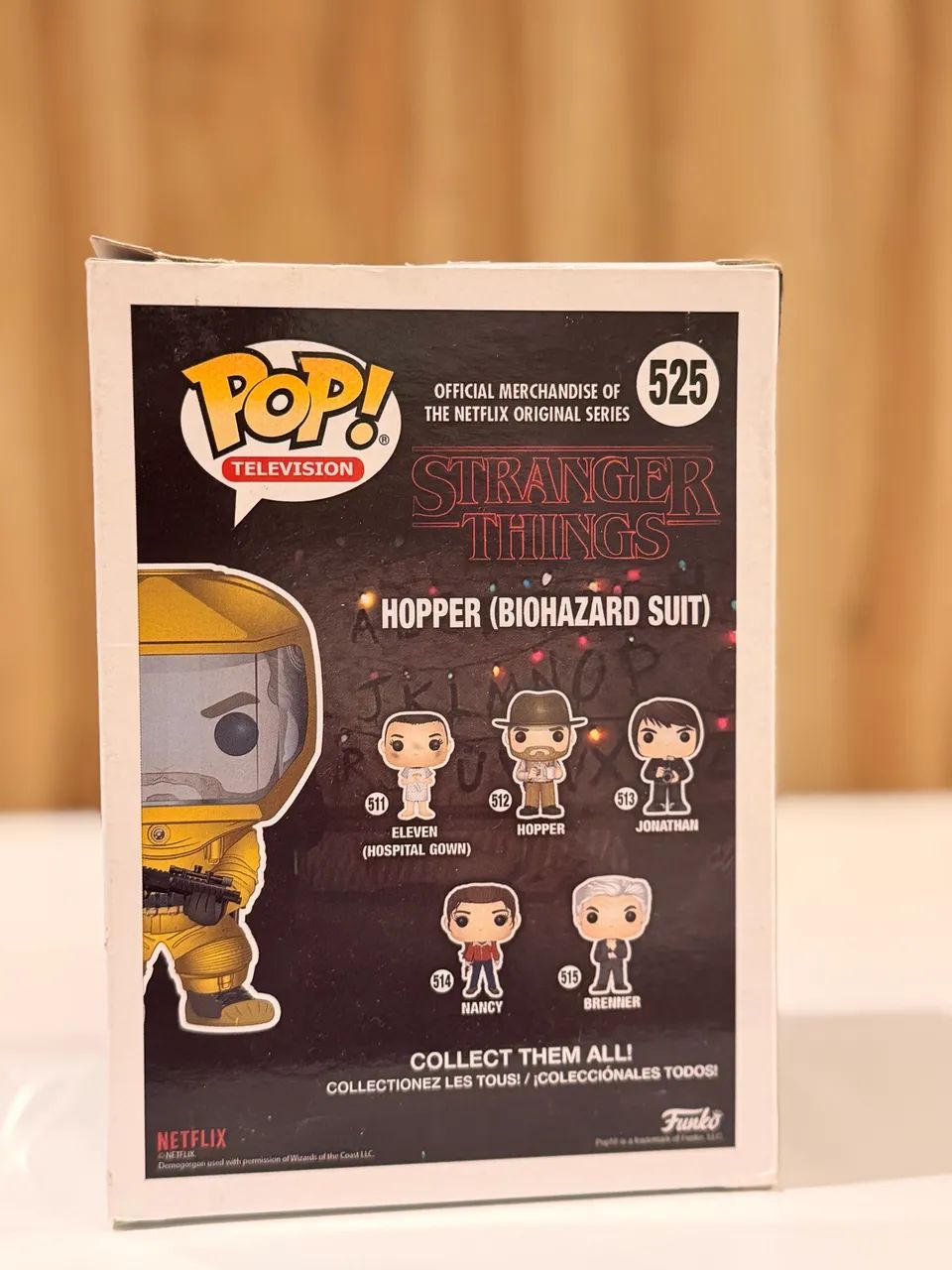 Funko Pop Stranger Things Hopper (Biohazard Suit) 525 - Foto 5