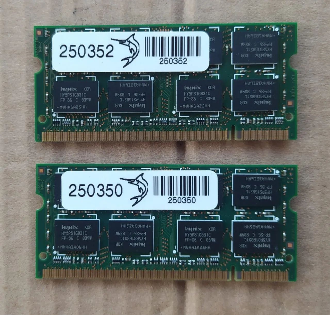 Notebook RAM memory 2 module of 2gb64330127953282121