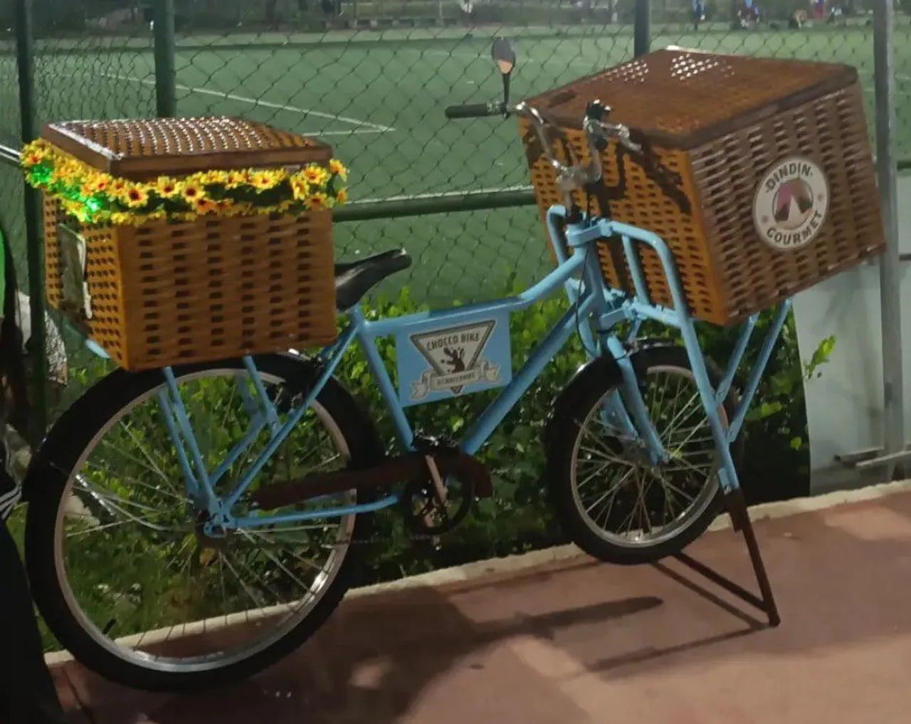 Bicicleta cargueira com caixa térmica  - Foto 2