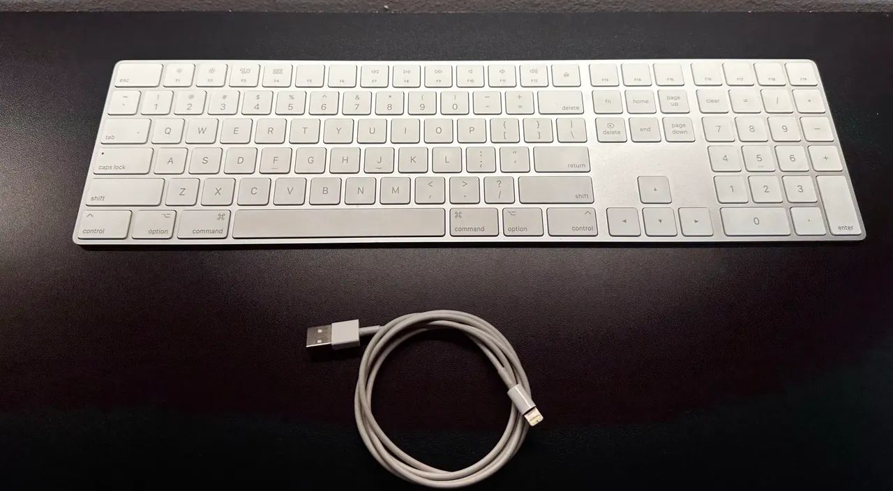 Teclado Apple Magic Keyboard - Foto 2