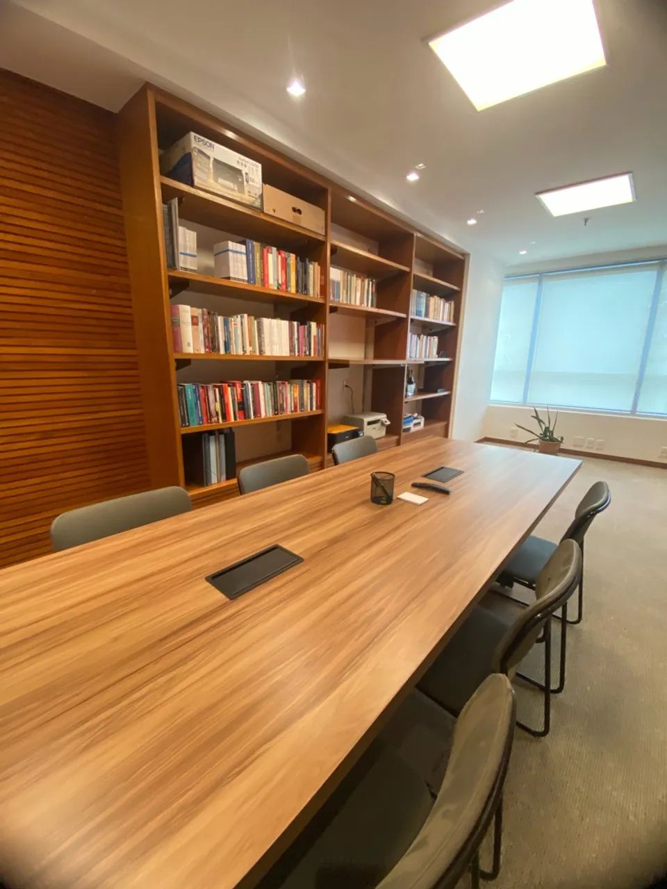 Mesa com 6 cadeiras design
