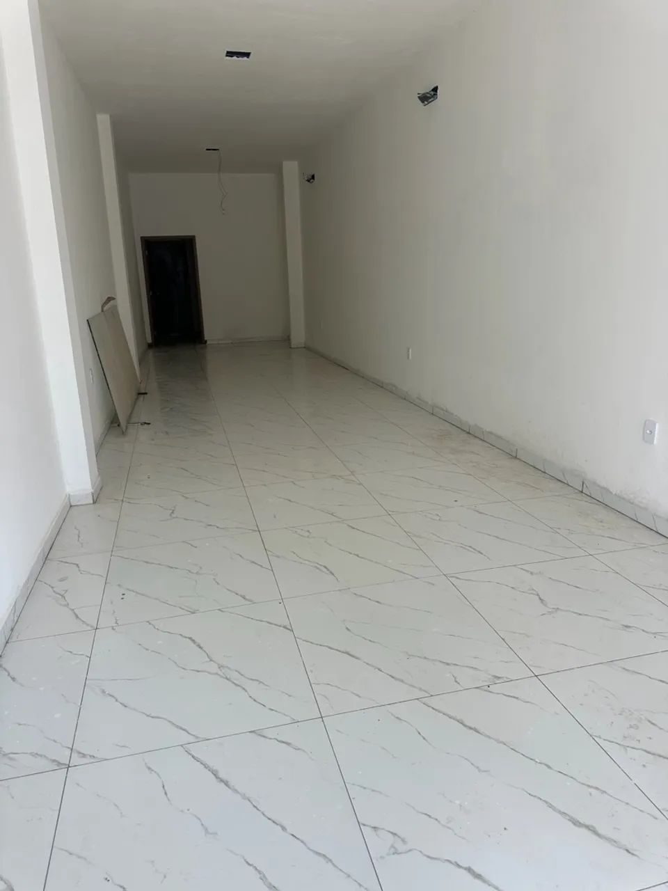 Loja na principal do Manaíra 