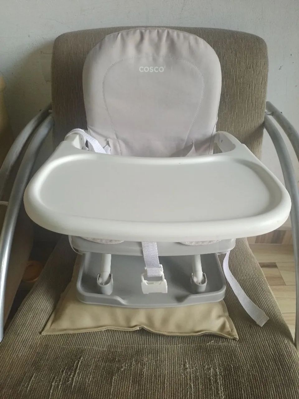 Cadeira para alimentação.